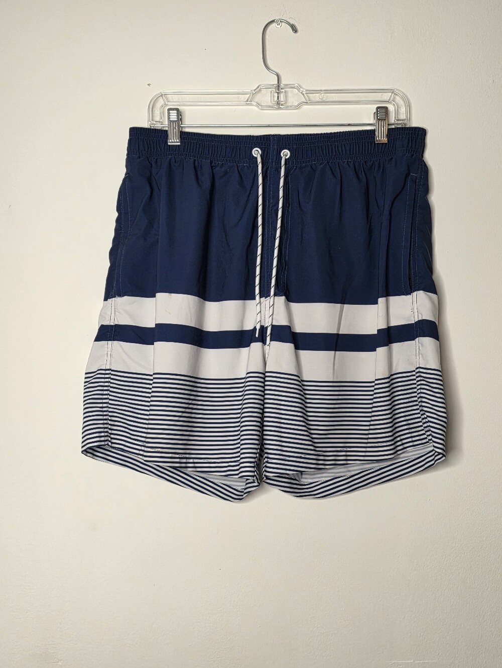 Silkworld Men’s Blue Striped Drawstring Swimming Trunks Size XL